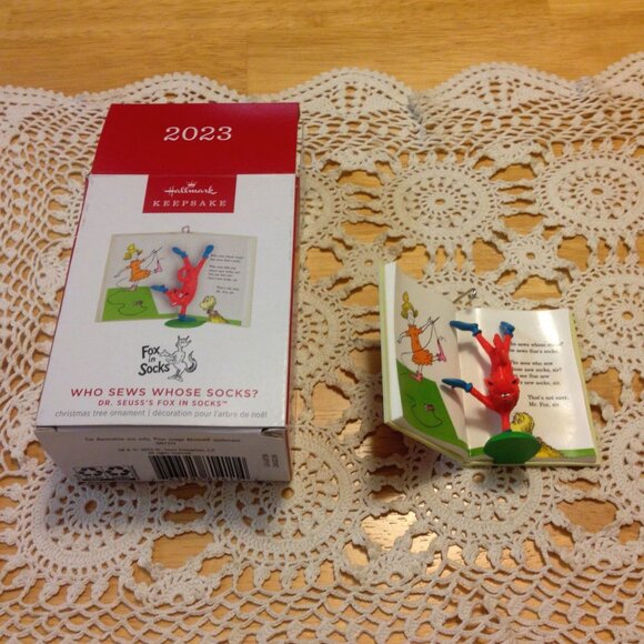 Dr. Seuss Hallmark Keepsake Christmas Ornament, Fox in Socks - Picture 1 of 9